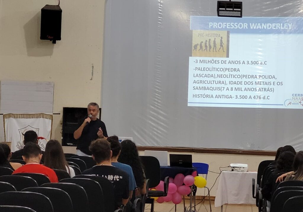 Aulas NA MIRA DO ENEM são realizadas com sucesso no Colégio Rio Branco